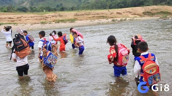 Mơ thấy lội sông nước đục báo hiệu bạn đang đối diện với nhiều khó khăn